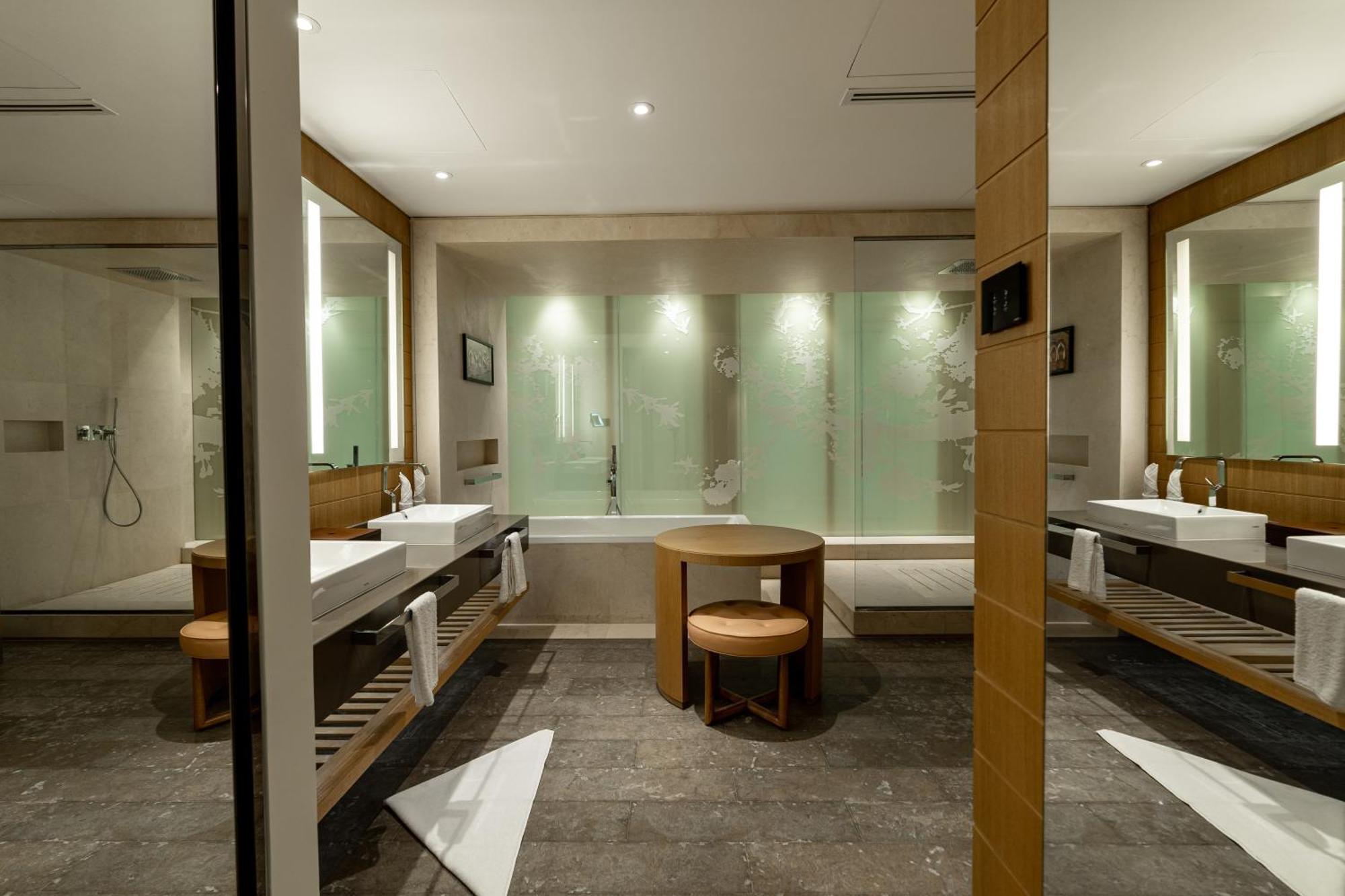 Al Anoud Apartment